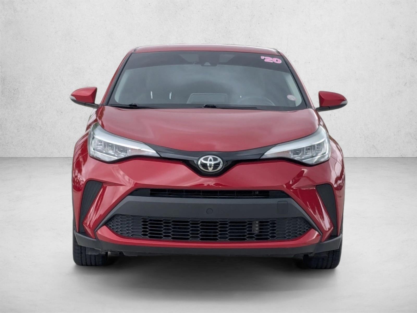 2020 Toyota C-HR LE photo 2