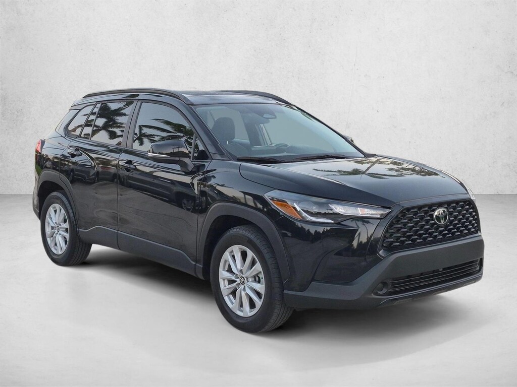 Used 2023 Toyota Corolla Cross LE SUV