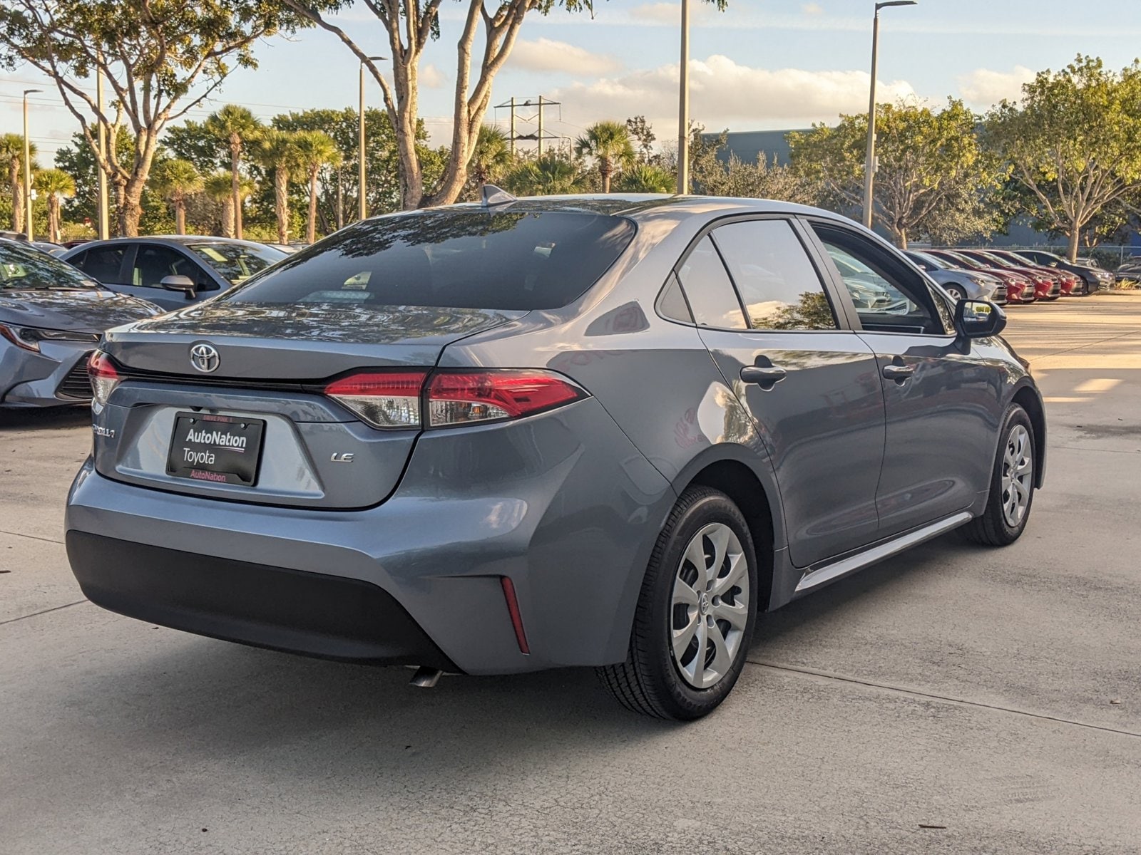 Used 2024 Toyota Corolla LE with VIN 5YFB4MDE8RP102398 for sale in Summit, NJ