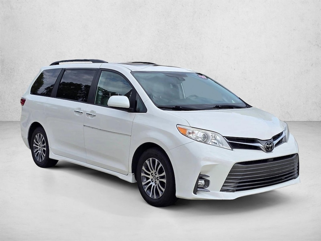 Used 2019 Toyota Sienna XLE 8 Passenger Van