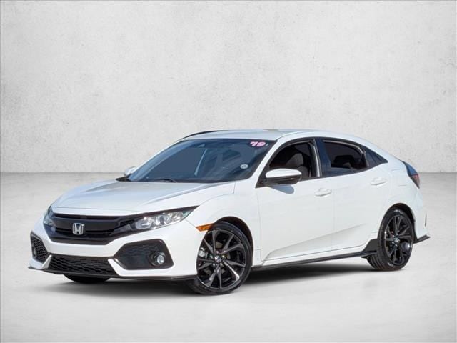 2019 Honda Civic Hatchback Sport's photo