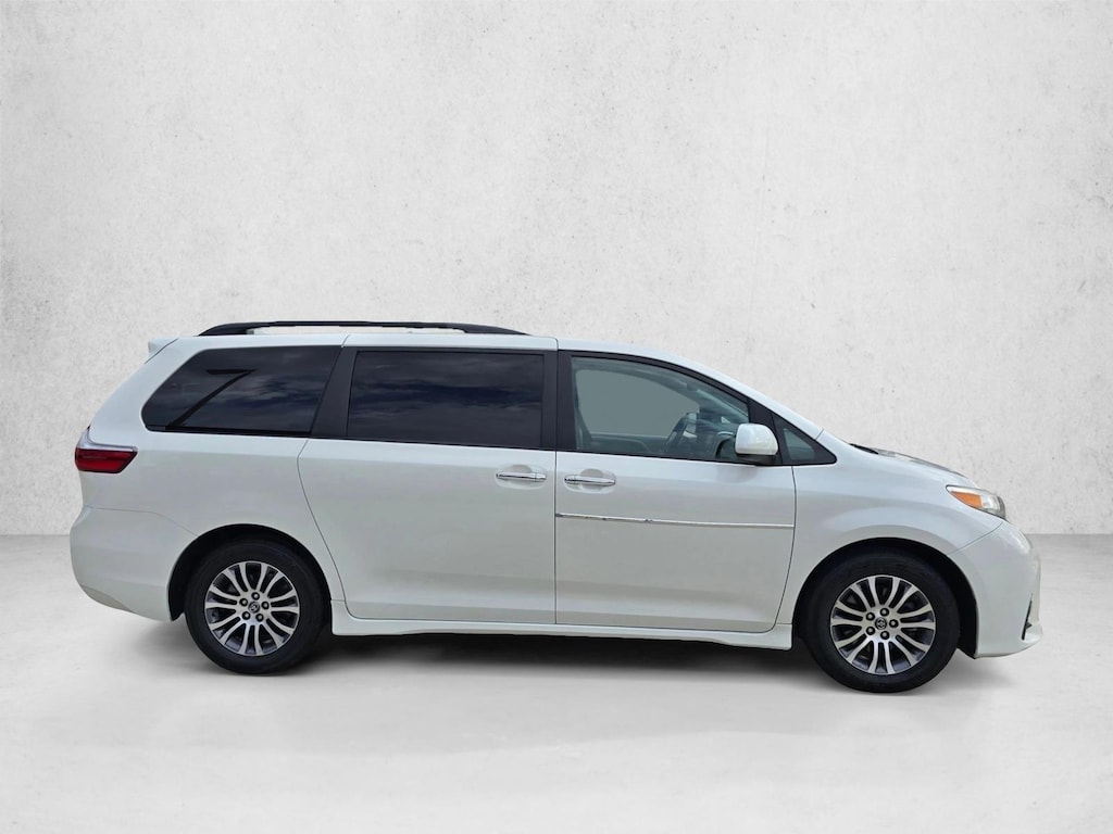 Used 2019 Toyota Sienna XLE 8 Passenger Van