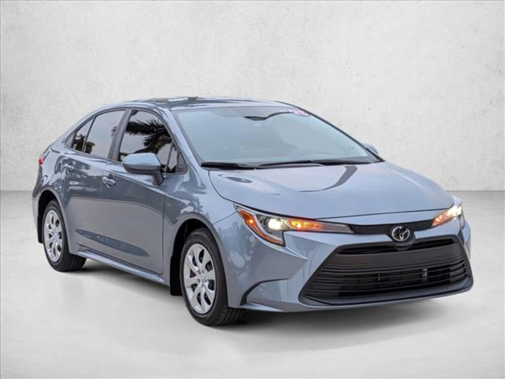 Certified 2025 Toyota Corolla LE Sedan