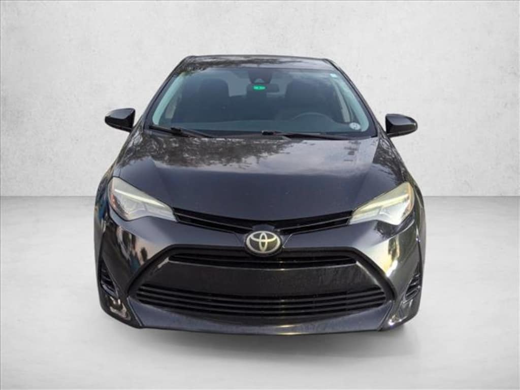 Used 2017 Toyota Corolla LE Sedan