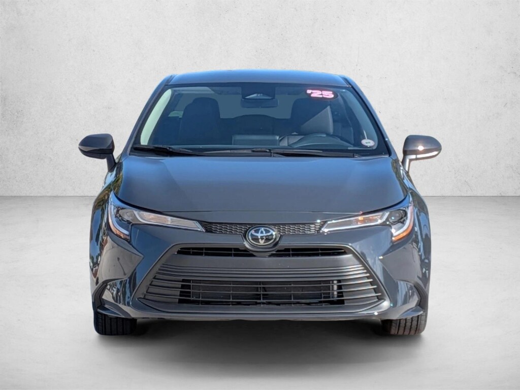 Used 2025 Toyota Corolla LE Sedan