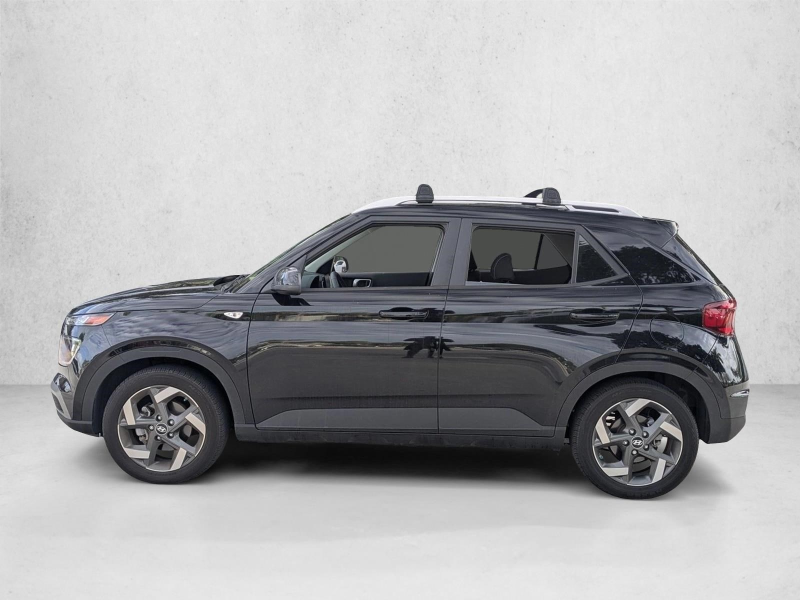 2021 Hyundai Venue SEL's photo