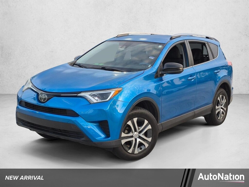 Used 2018 Toyota RAV4 LE SUV