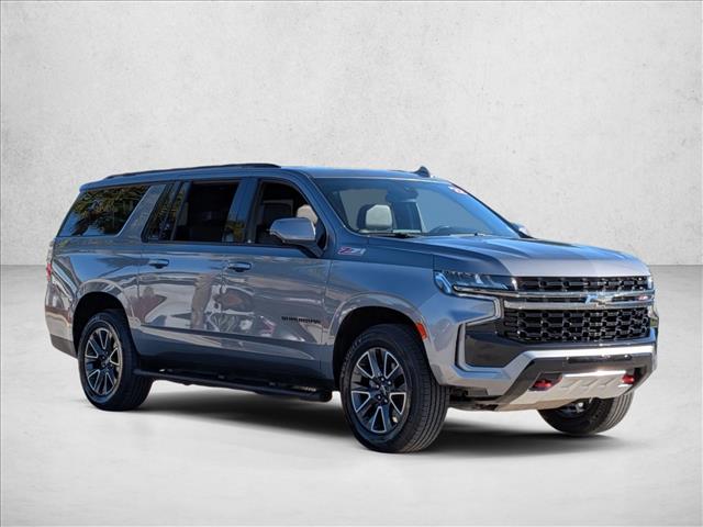 2022 Chevrolet Suburban Z71 photo 3