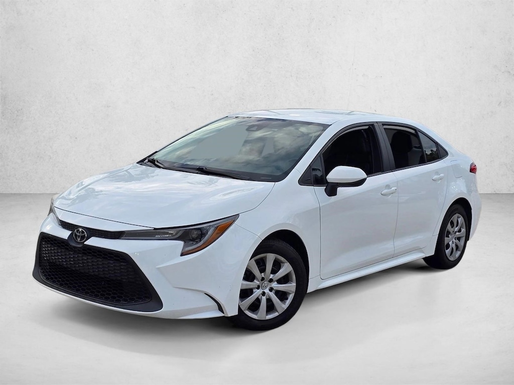 Used 2022 Toyota Corolla LE Sedan