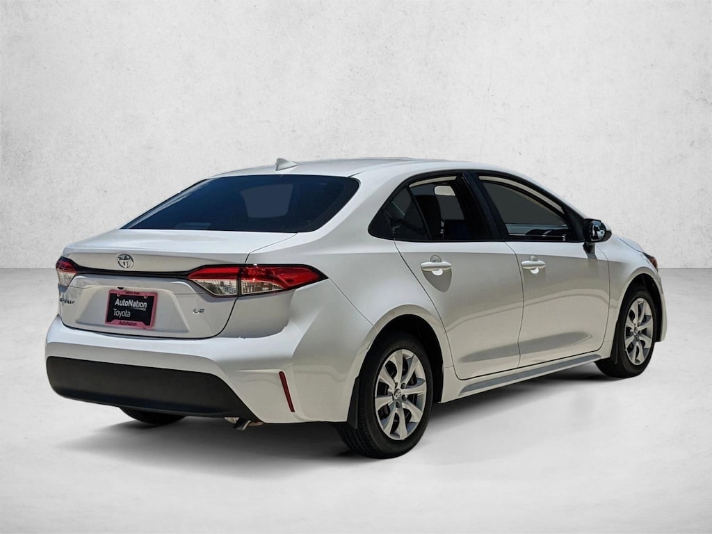 Used 2025 Toyota Corolla LE Sedan
