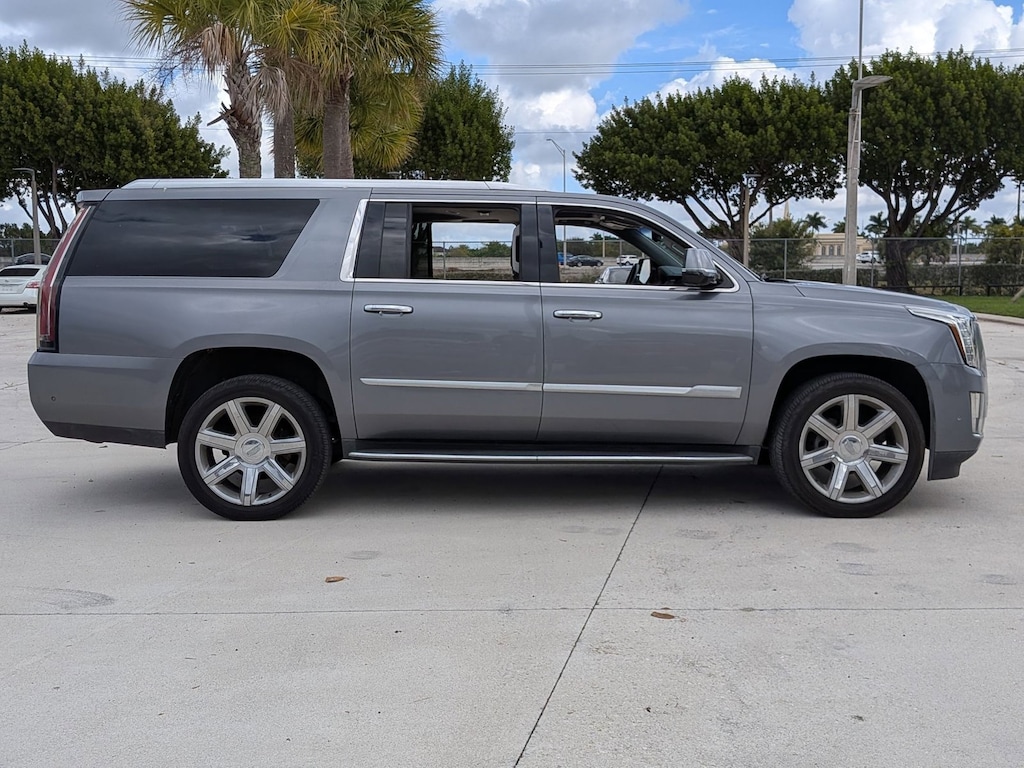 Used 2019 CADILLAC Escalade ESV Luxury SUV