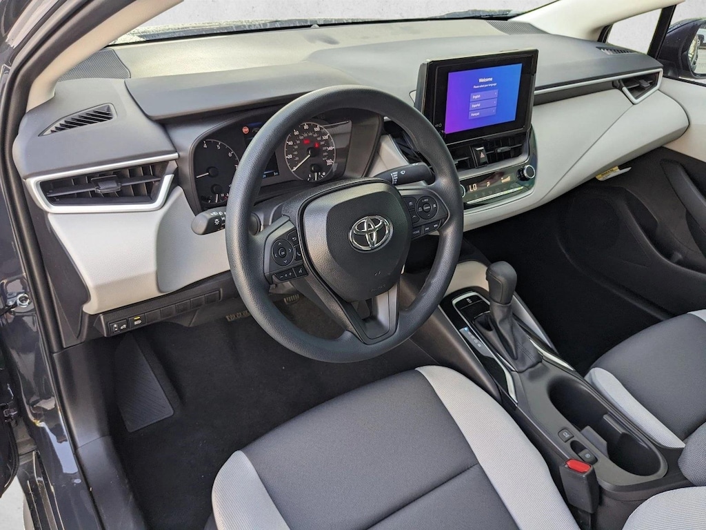Used 2025 Toyota Corolla LE Sedan