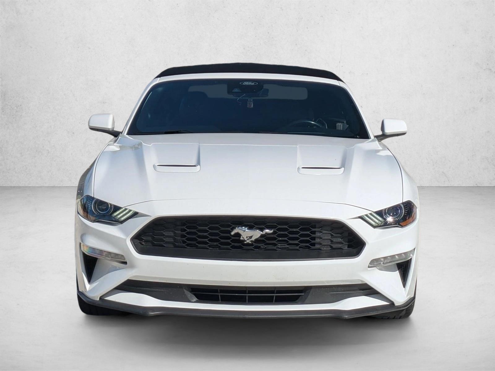 2022 Ford Mustang EcoBoost Convertible photo 2