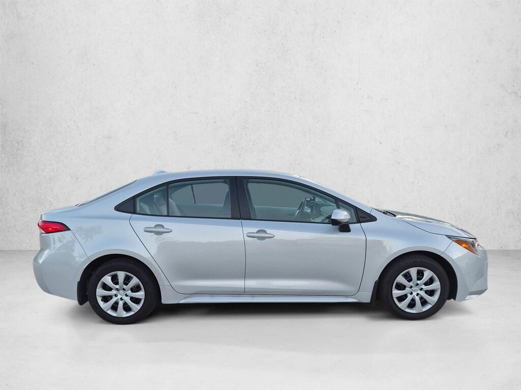 Used 2025 Toyota Corolla LE Sedan