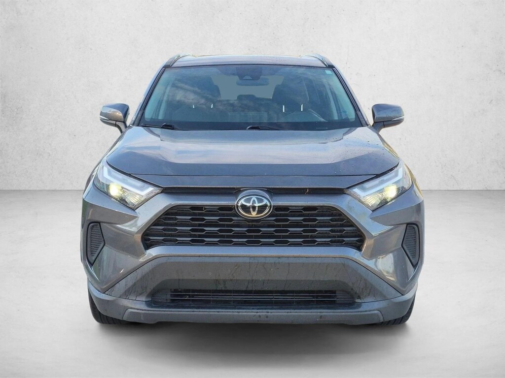 Used 2022 Toyota RAV4 XLE SUV