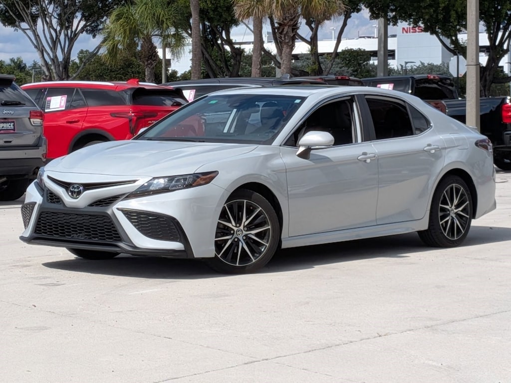 Certified 2022 Toyota Camry SE Sedan