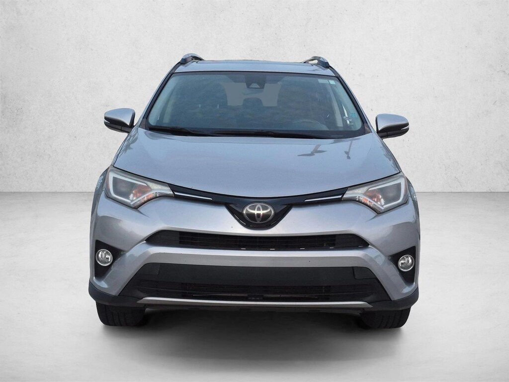 Used 2018 Toyota RAV4 XLE SUV