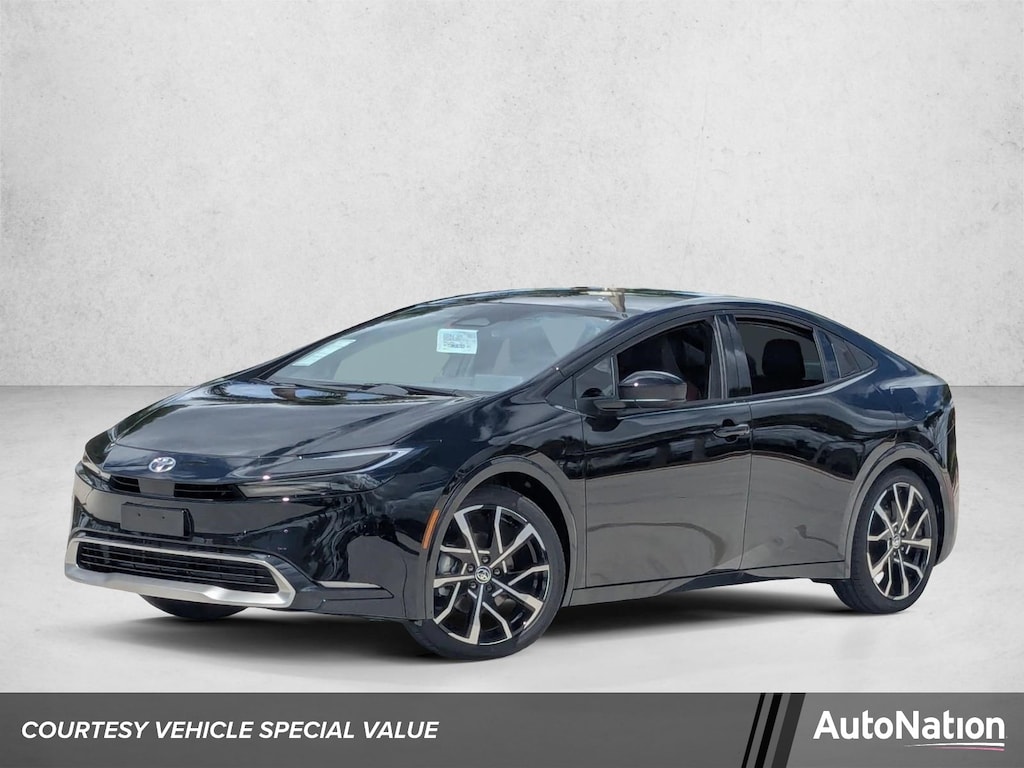 Used 2026 Toyota Prius Plug-In Hybrid XSE Hatchback