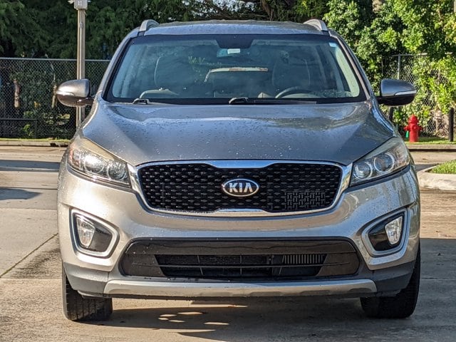 Used 2016 Kia Sorento EX with VIN 5XYPH4A18GG059243 for sale in Davie, FL