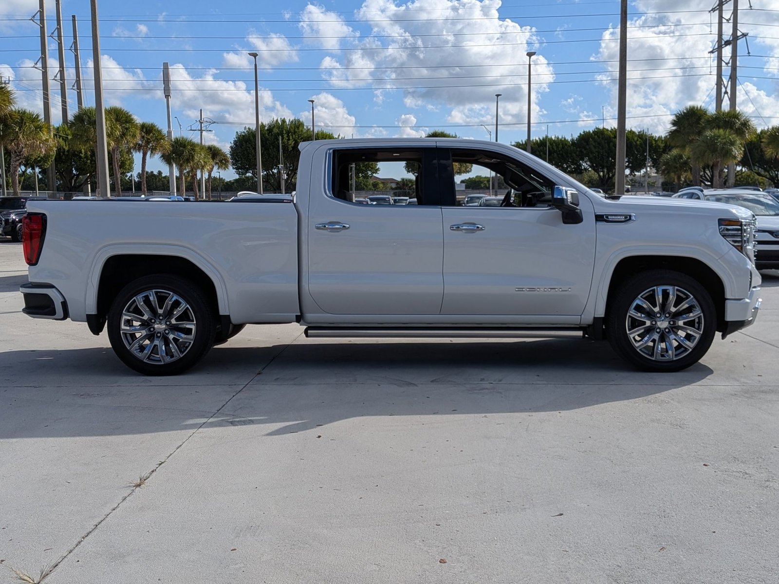 2025 Gmc Sierra 1500 Denali photo 4