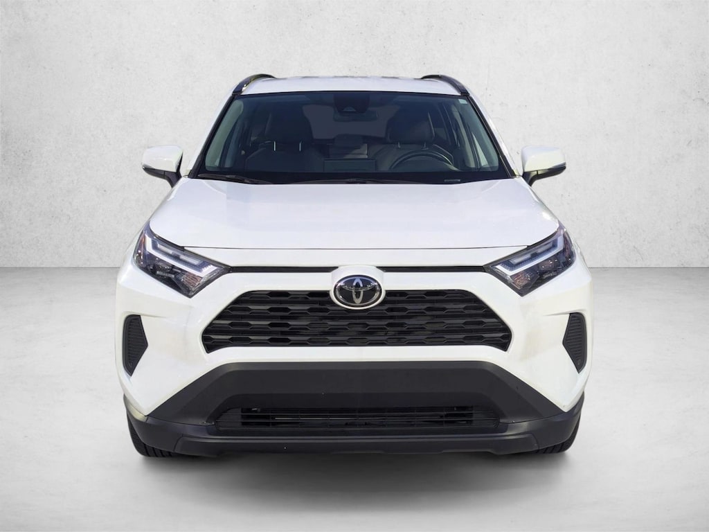 Used 2025 Toyota RAV4 XLE SUV
