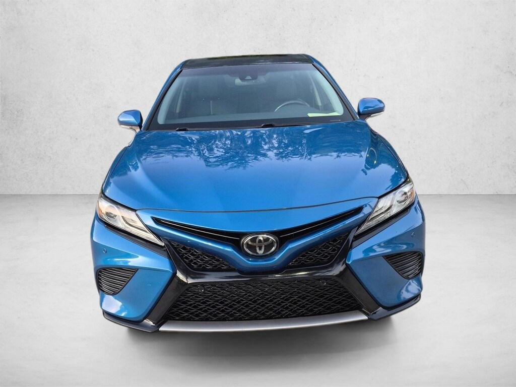 Used 2018 Toyota Camry XSE Sedan