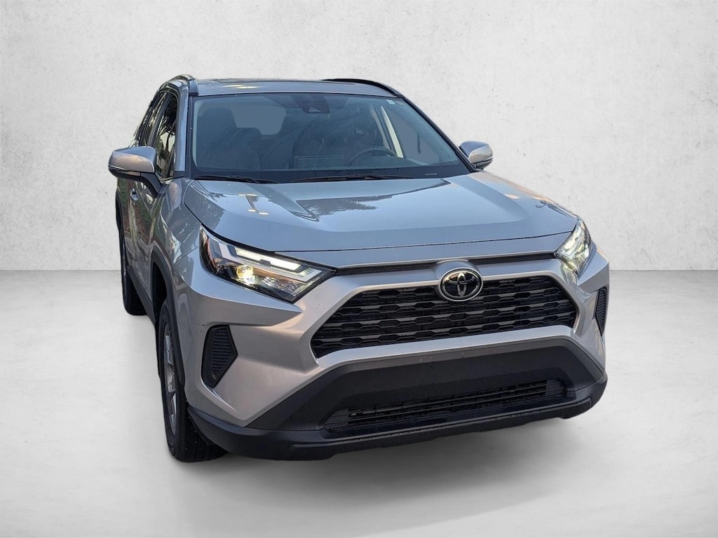 Used 2025 Toyota RAV4 XLE SUV