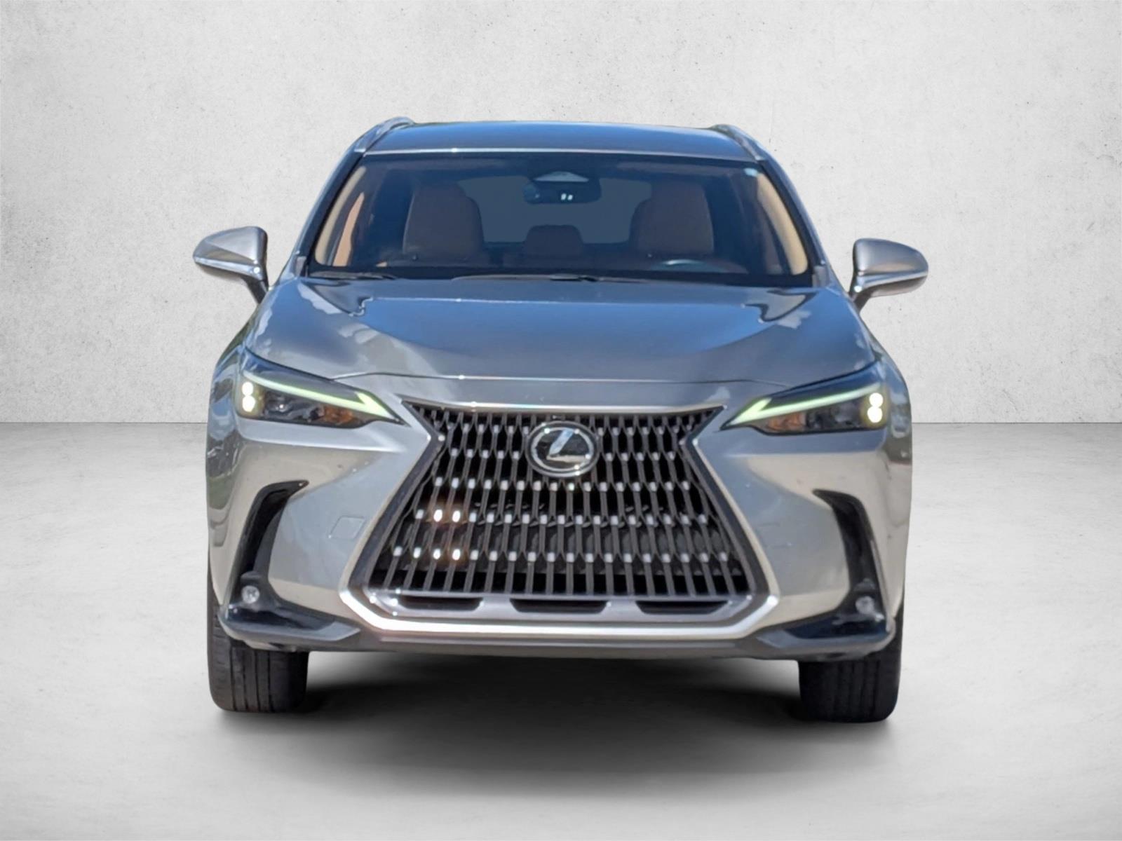 2023 Lexus NX 250 photo 2