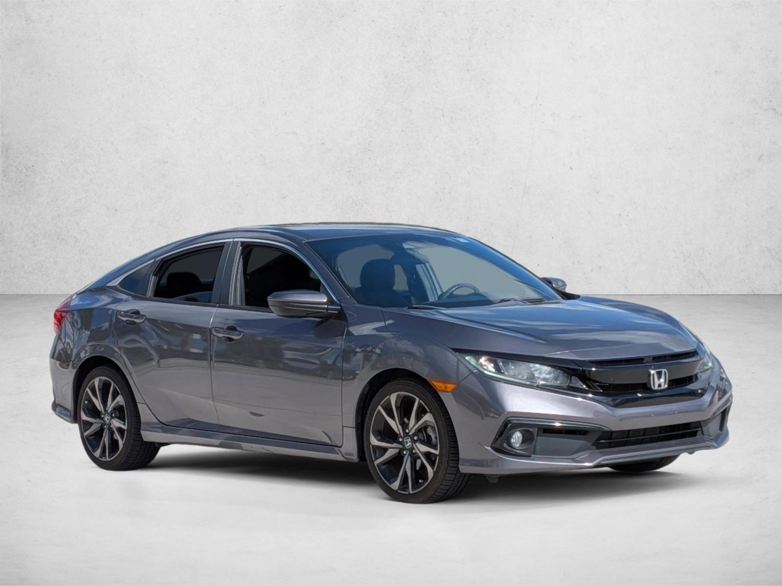 2019 Honda Civic Sport photo 3