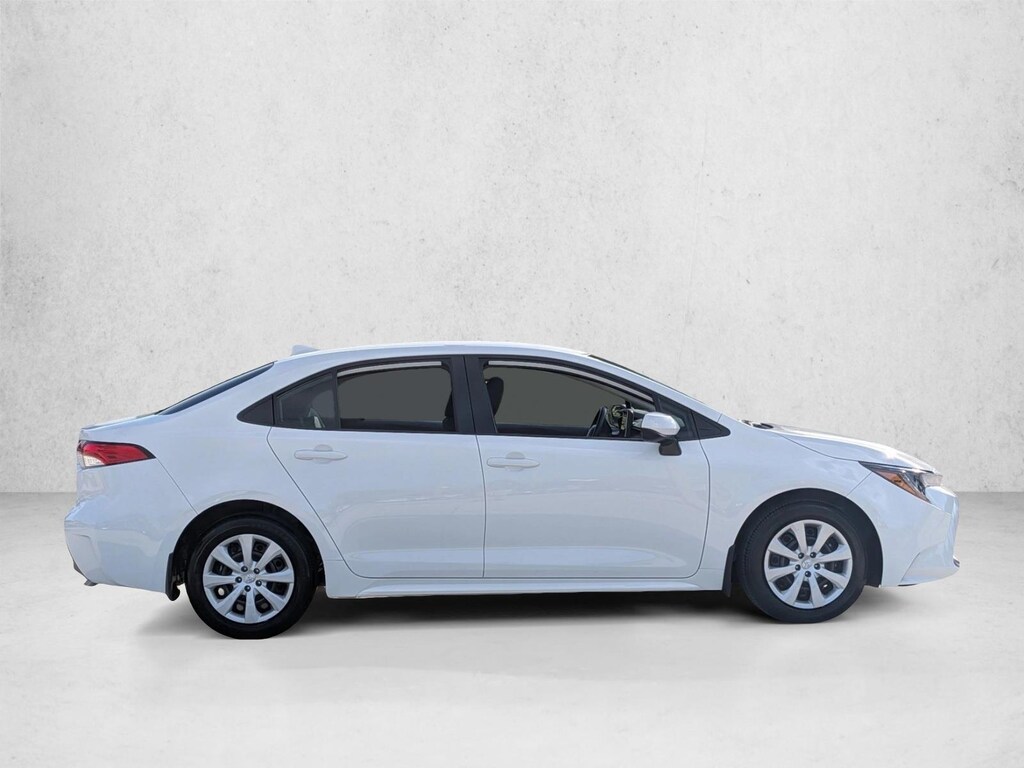 Used 2025 Toyota Corolla LE Sedan