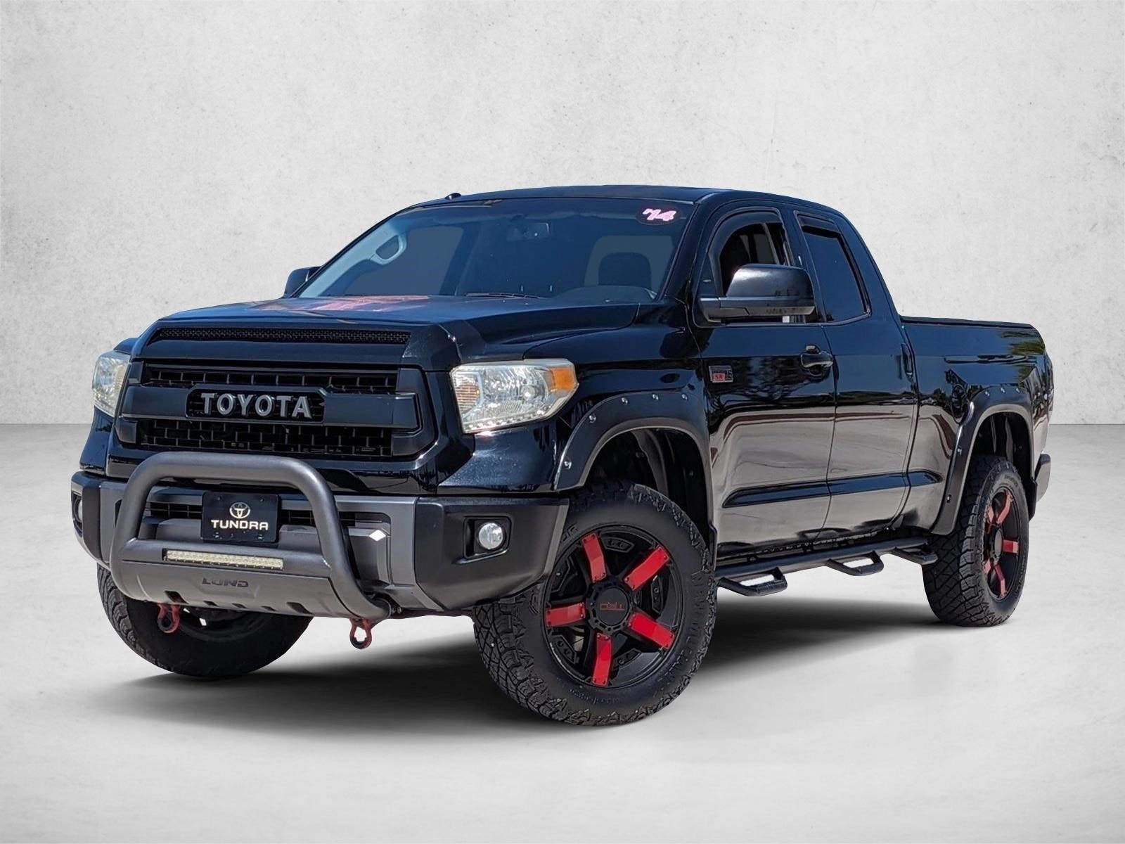 2014 Toyota Tundra SR5