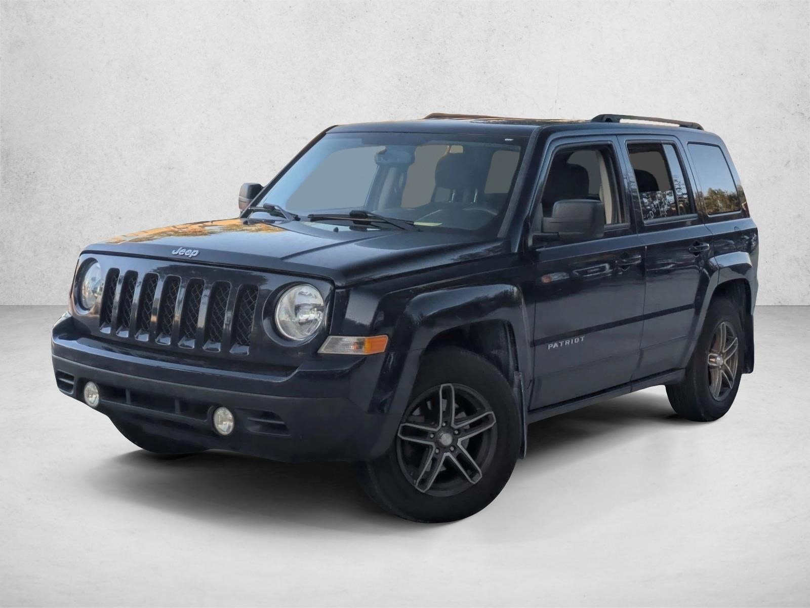 2016 Jeep Patriot Sport's photo