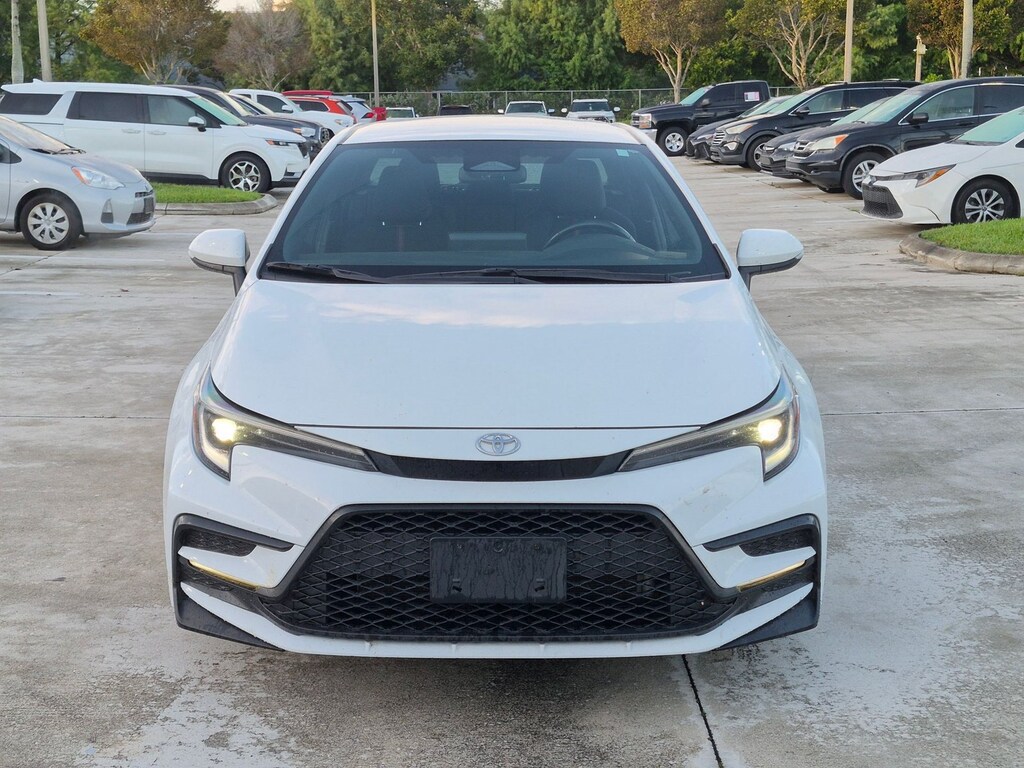 Used 2024 Toyota Corolla SE Sedan