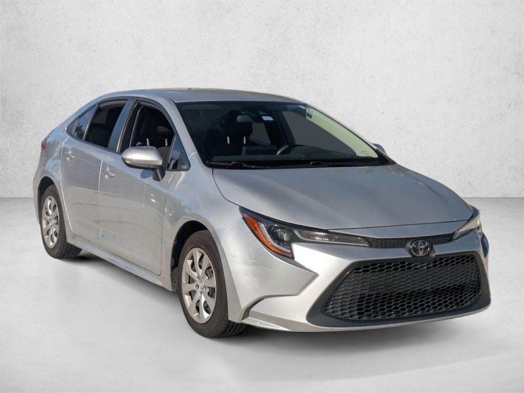 Used 2022 Toyota Corolla LE Sedan