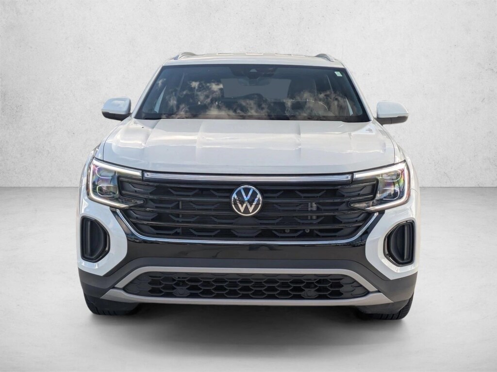 Used 2024 Volkswagen Atlas Cross Sport 2.0T SE SUV