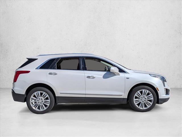 2017 Cadillac XT5 Premium Luxury photo 4