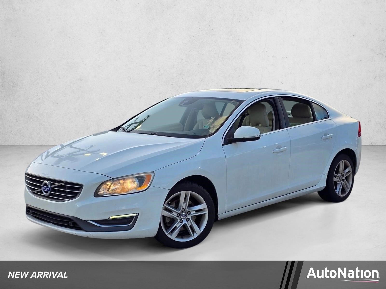 2015 Volvo S60 T5 Drive-E FWD Premier's photo