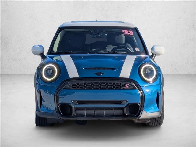2023 Mini Cooper 2 Door Hardtop S photo 2