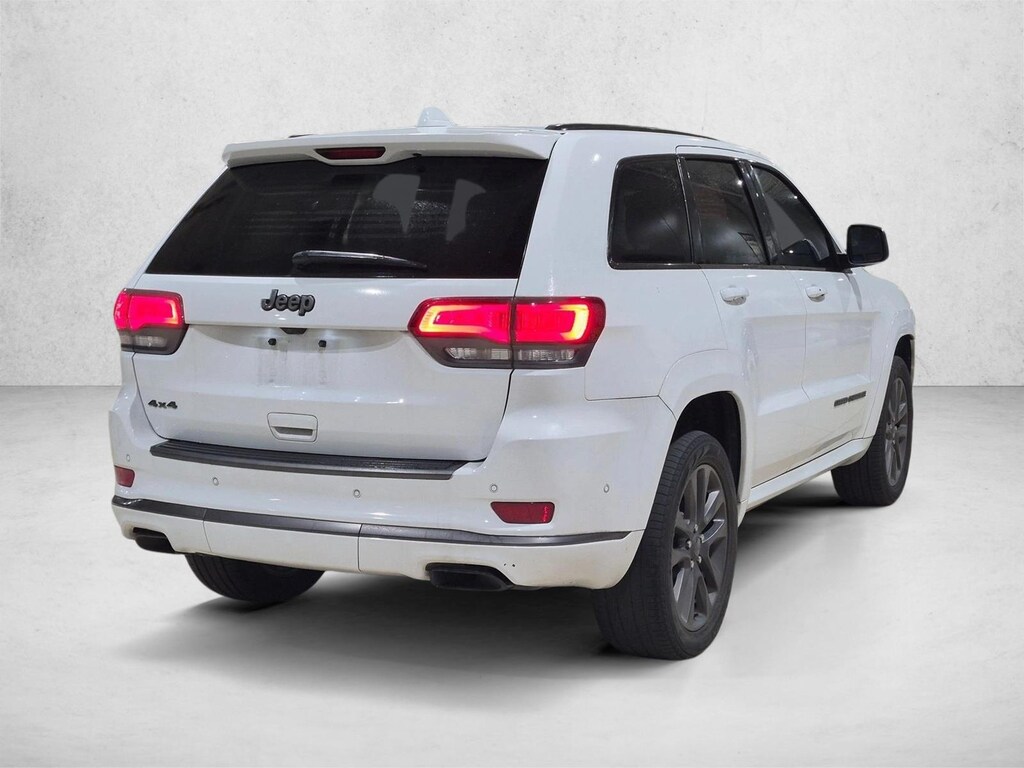 Used 2019 Jeep Grand Cherokee Overland SUV