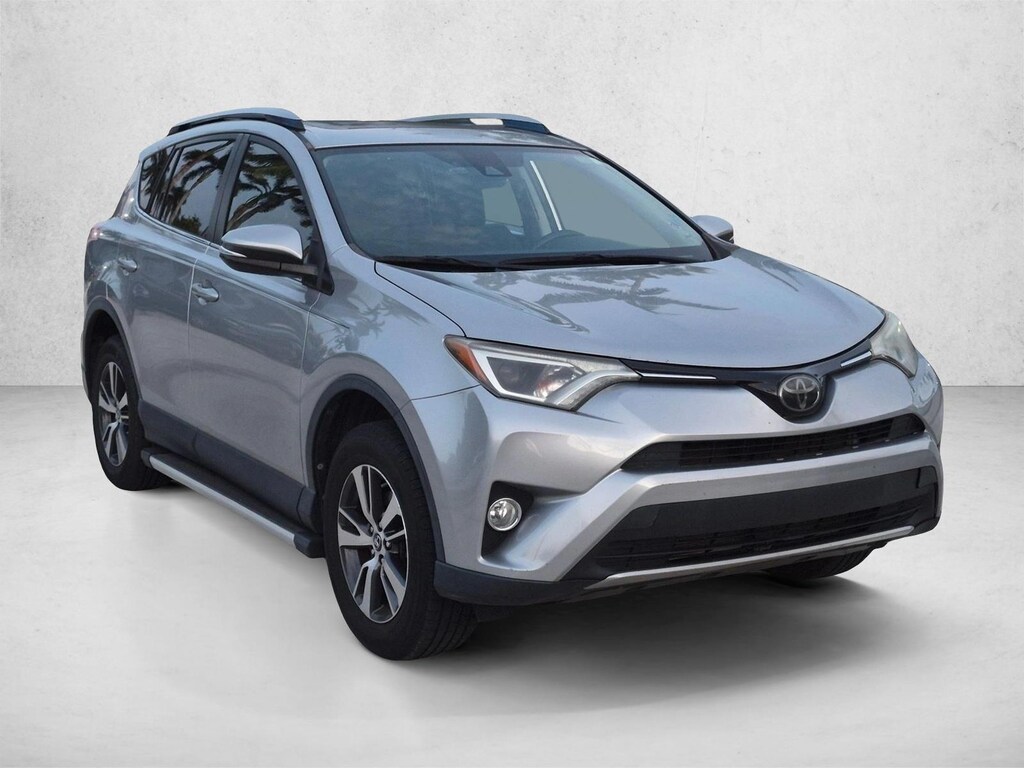 Used 2018 Toyota RAV4 XLE SUV