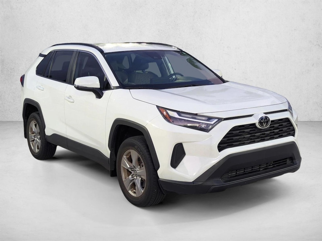 Used 2025 Toyota RAV4 XLE SUV
