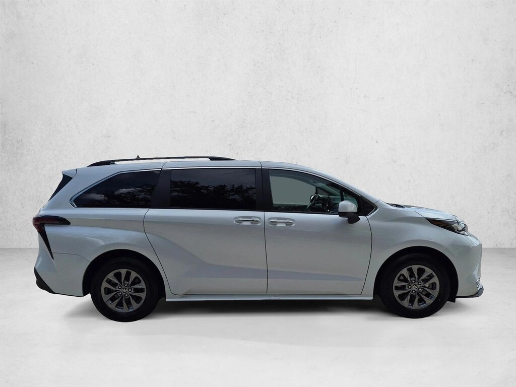 Certified 2023 Toyota Sienna XLE 8 Passenger Van Passenger Van
