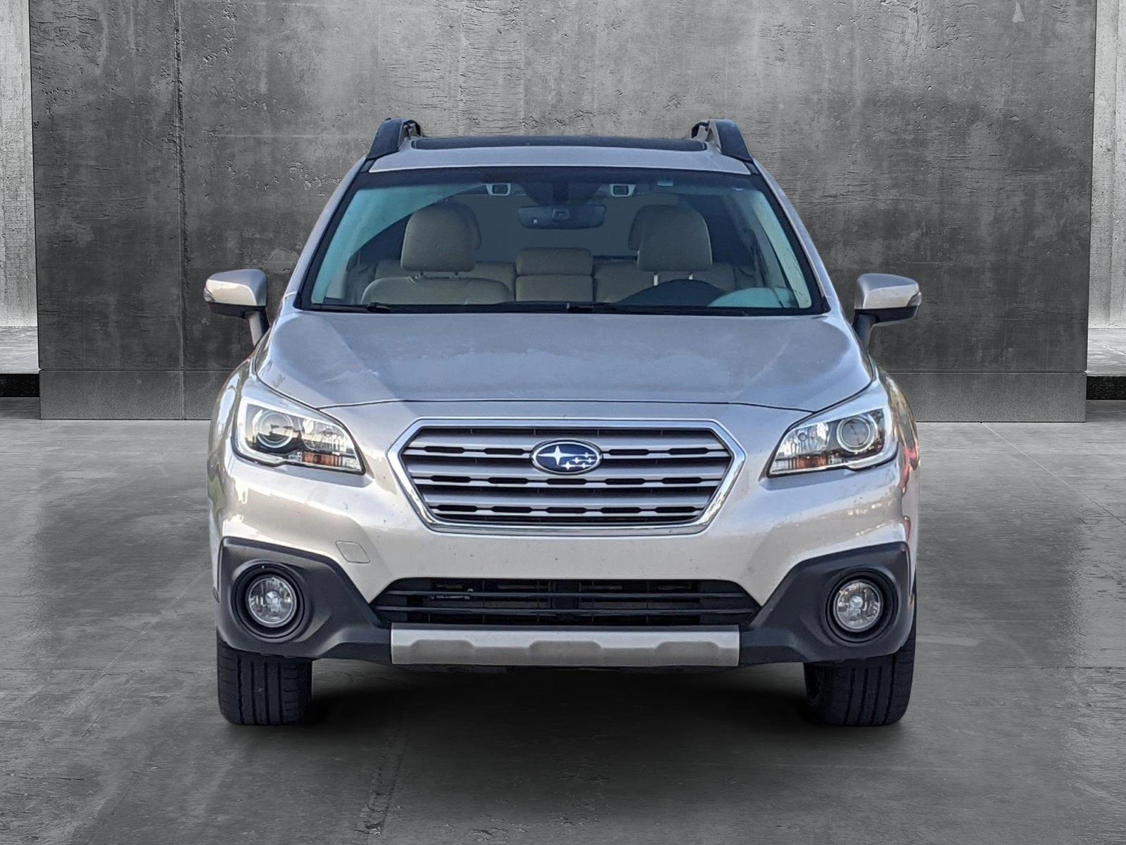 2017 Subaru Outback 3.6R Limited photo 2