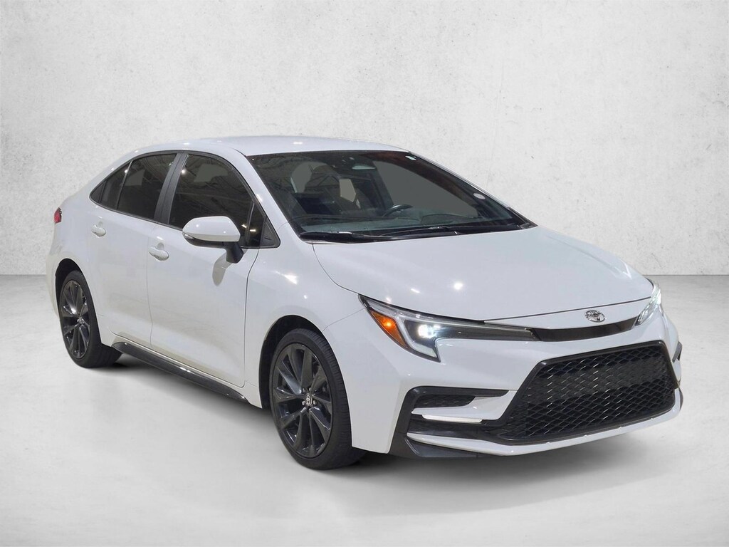 Used 2023 Toyota Corolla SE Sedan