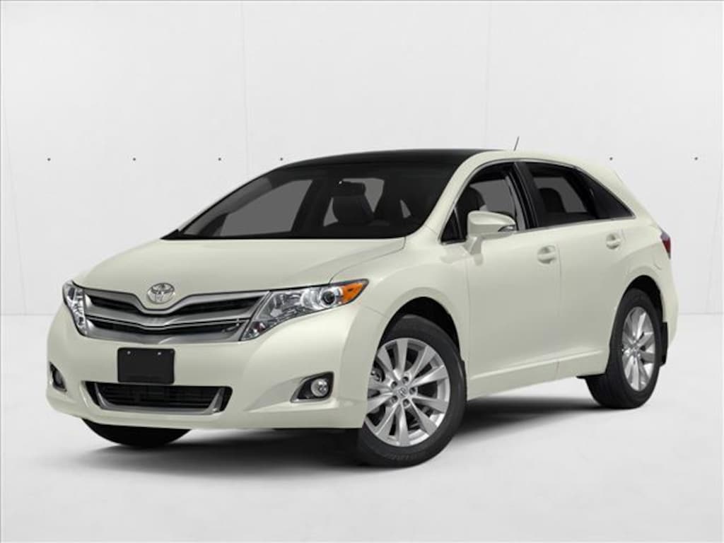 Used 2013 Toyota Venza LE Crossover