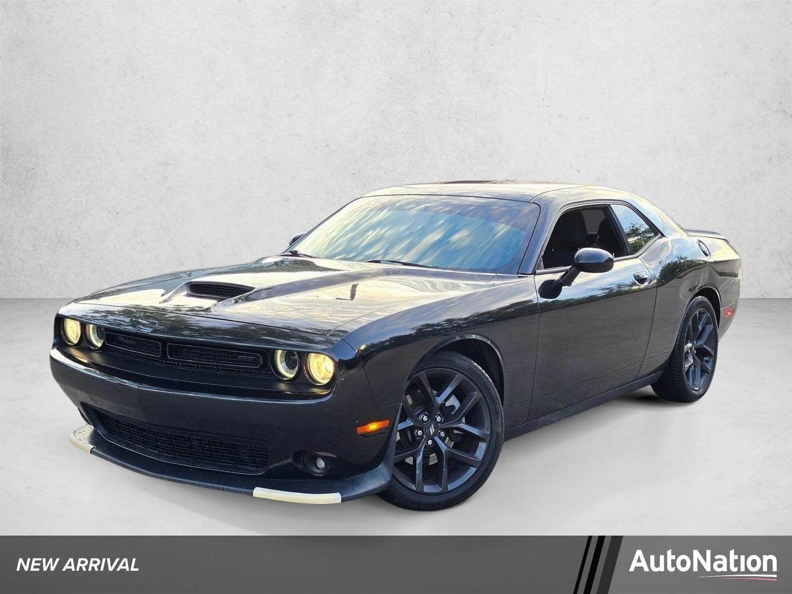 2021 Dodge Challenger GT Auto's photo
