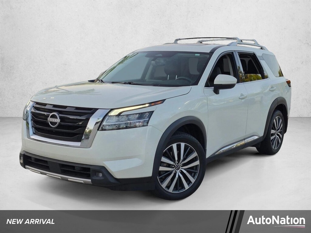 Used 2022 Nissan Pathfinder Platinum SUV
