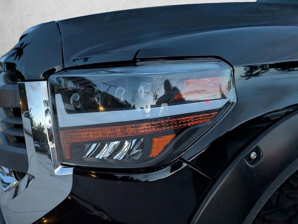 Used 2015 Toyota Tundra SR5 5.7L V8 Truck CrewMax