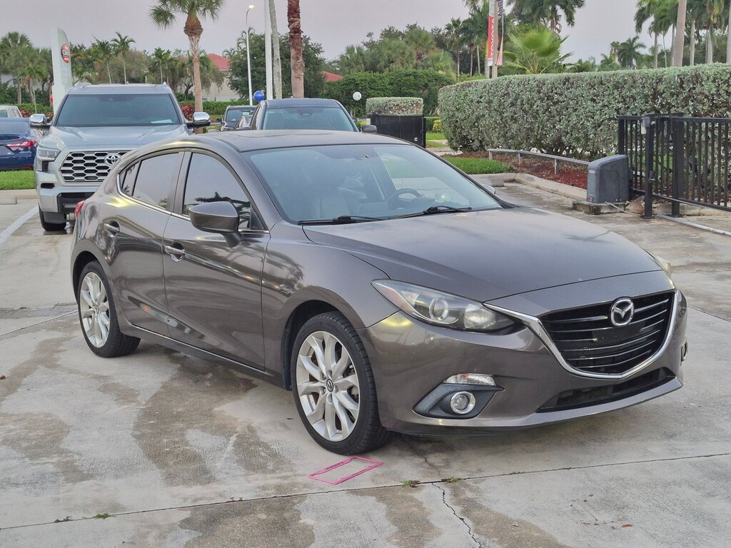 Used 2015 Mazda Mazda3 s Touring Hatchback
