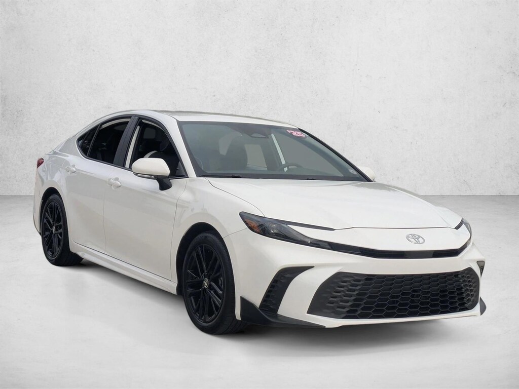 Certified 2025 Toyota Camry SE Sedan